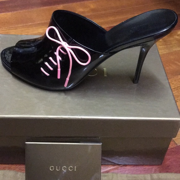 Authentic! Gucci shoe new with box - Picture 2 of 8